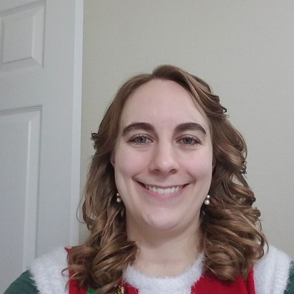 Meet your Posher, Jessica - Picture 1 of 1